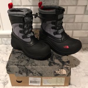North face boys snow boots